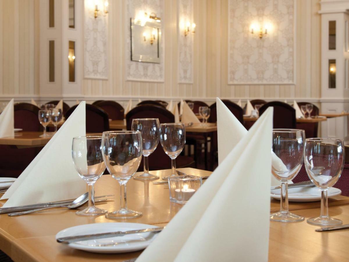 Tlh Carlton Hotel And Spa - Tlh Leisure And Entertainment Resort Torquay Εξωτερικό φωτογραφία